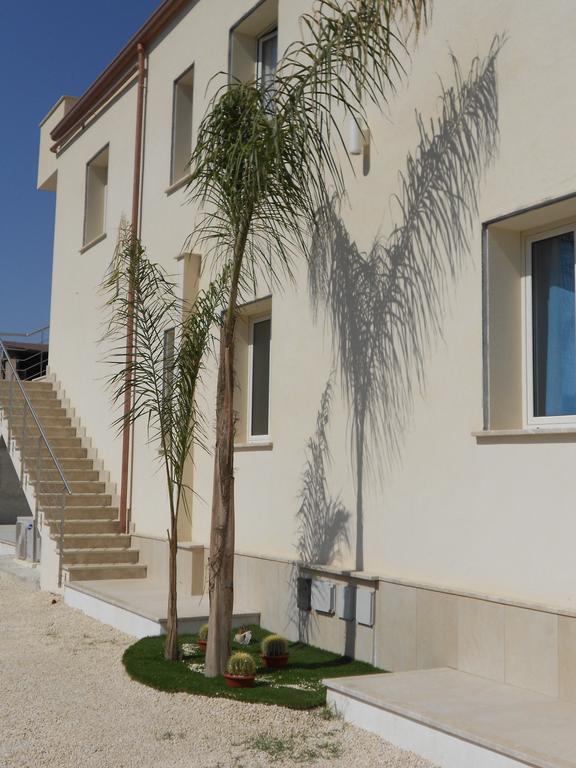 Bosco Sea Apartments Сан-Леоне Экстерьер фото