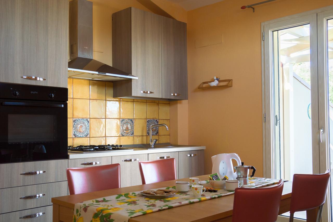 Bosco Sea Apartments Сан-Леоне Экстерьер фото
